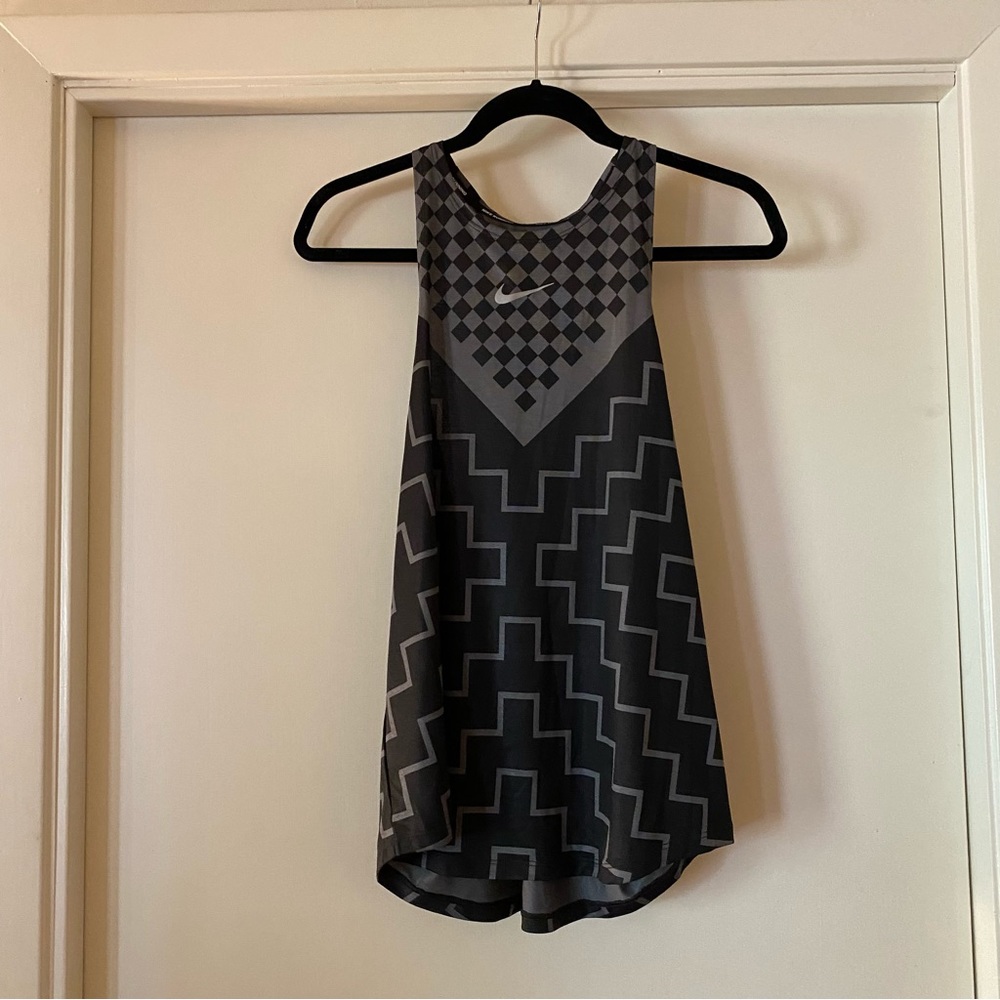 Nike Dry Fit workout tank!